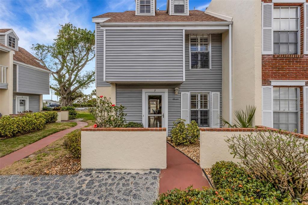 744 CADIZ ROAD UNIT 7