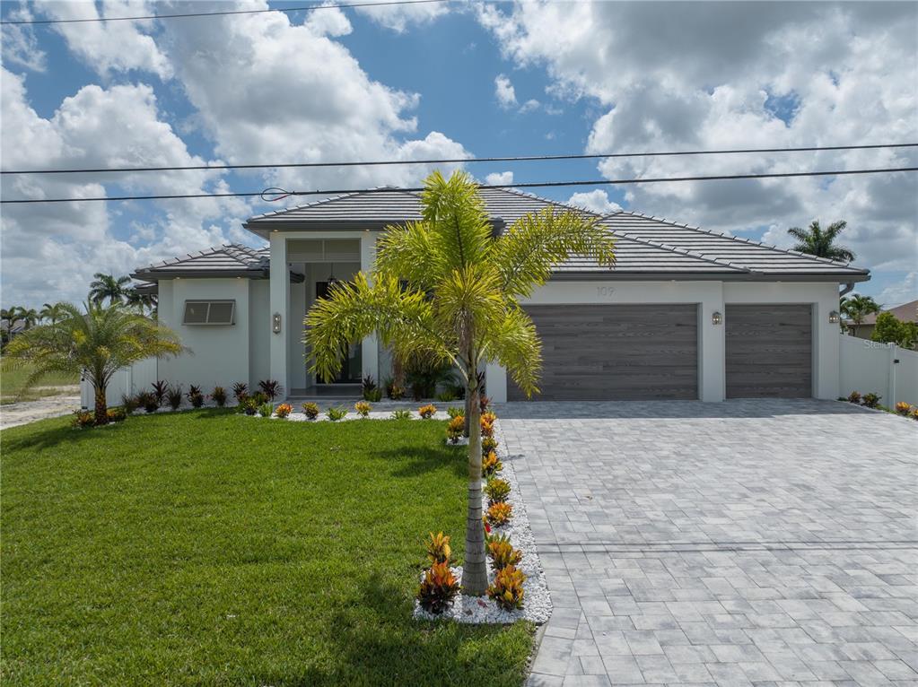 109 NW 35TH PLACE