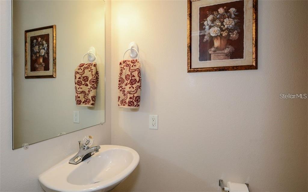 7685 PLANTATION CIRCLE UNIT B, UNIVERSITY PARK, FL — photo 5 of 30