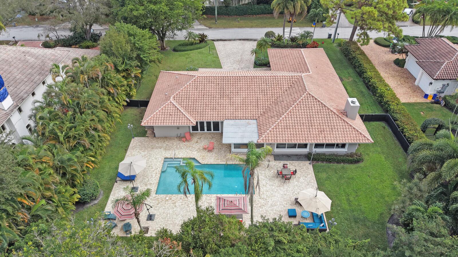 10539 Pine Tree Terrace, Boynton Beach FL 33436
