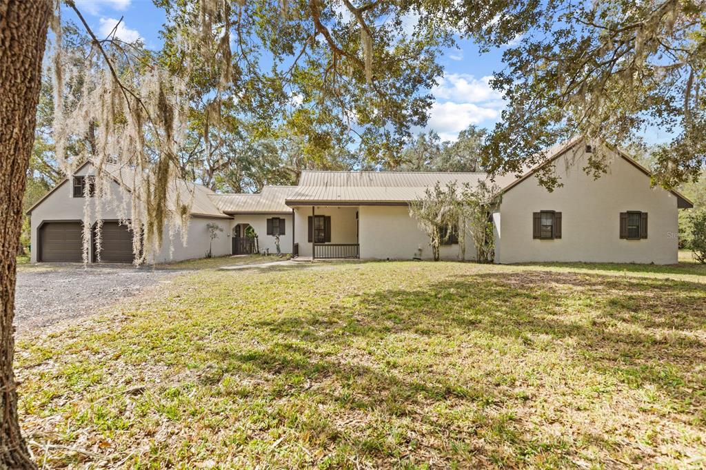 4505 FERNWOOD DRIVE