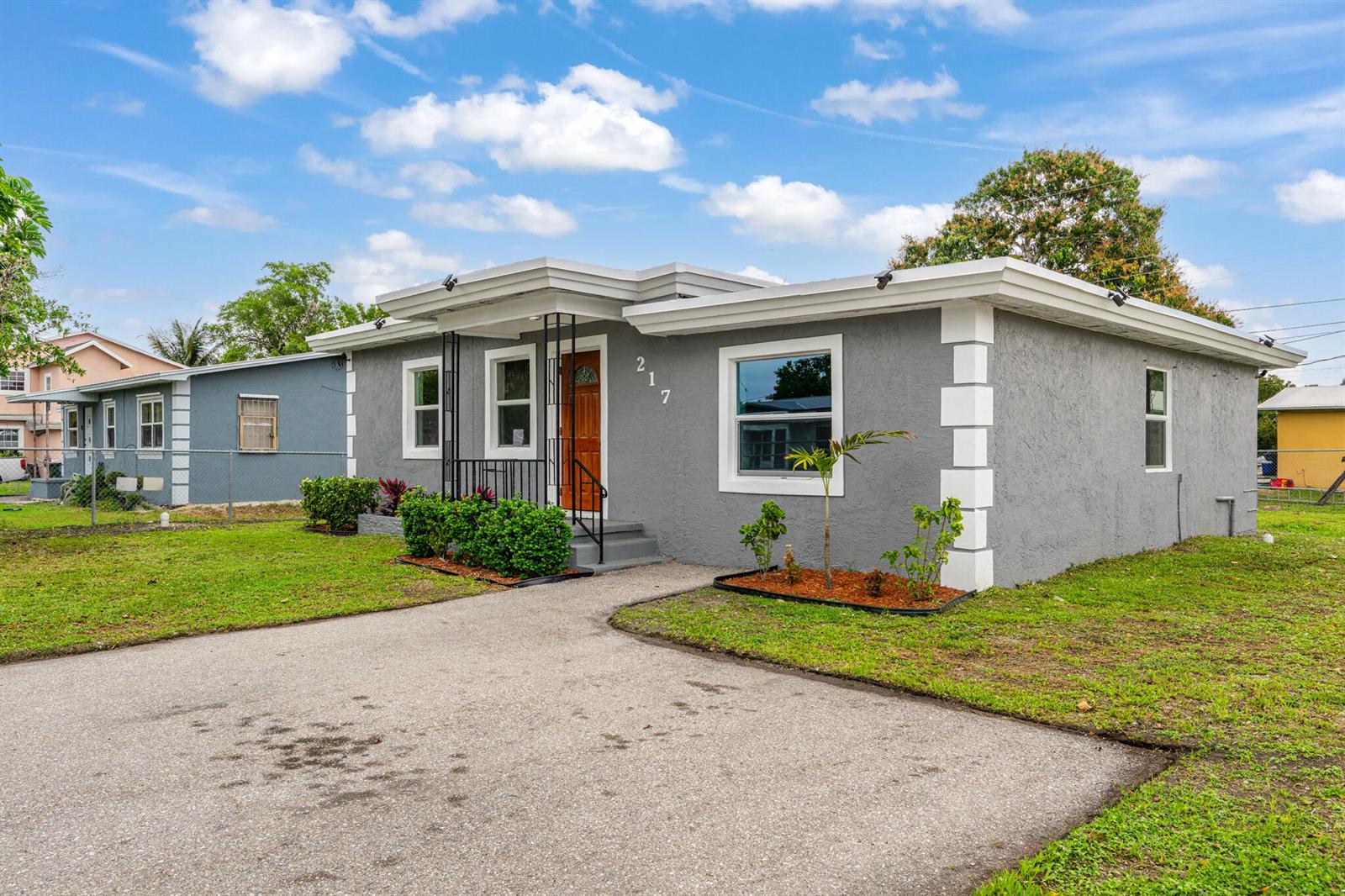 217 NW 14th Street, Belle Glade FL 33430