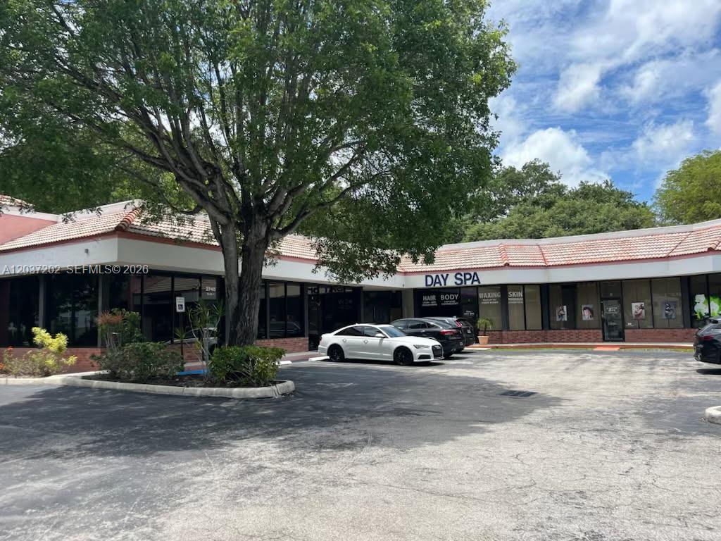 2745 W Hillsboro Blvd # 1, Deerfield Beach FL 33442