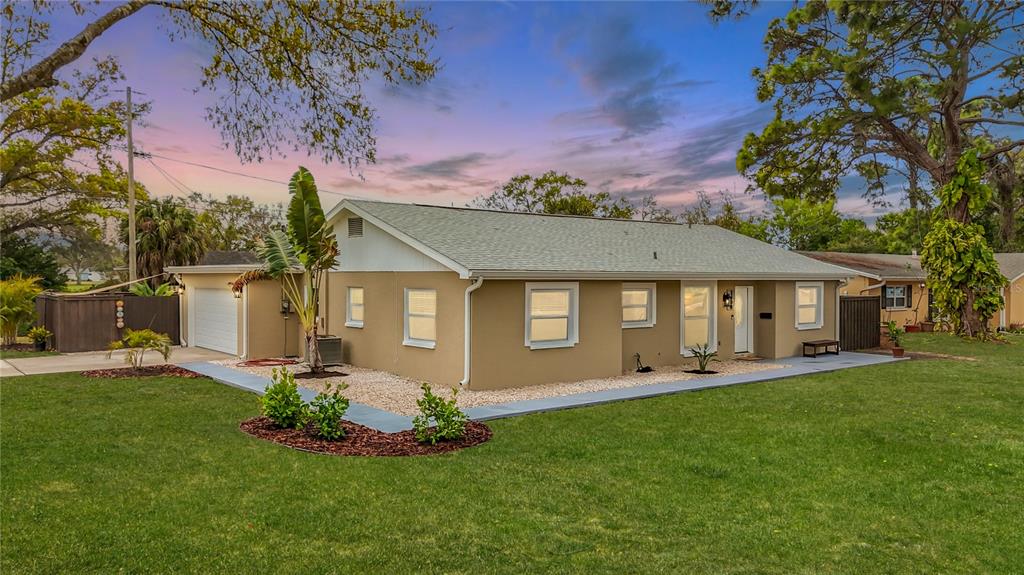 2400 GRANADA CIRCLE W