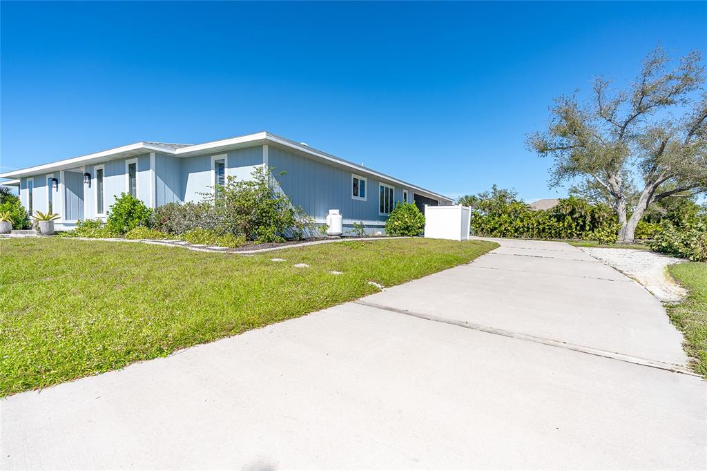 320 ANCHOR ROW, PLACIDA, FL — photo 3 of 30