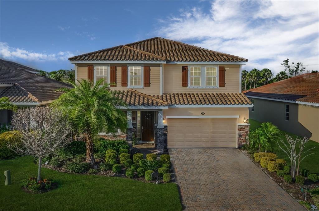 2824 ESMERALDA DRIVE