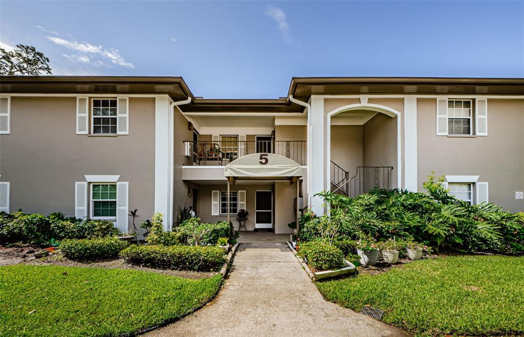 5265 E BAY DRIVE UNIT 521