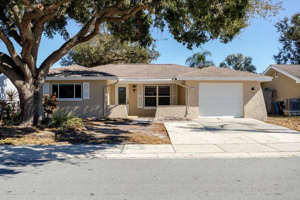 709 LEMONWOOD DRIVE