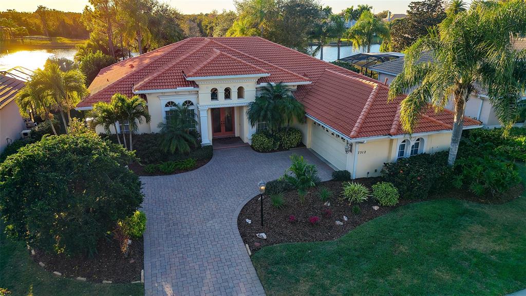 7512 ABBEY GLEN