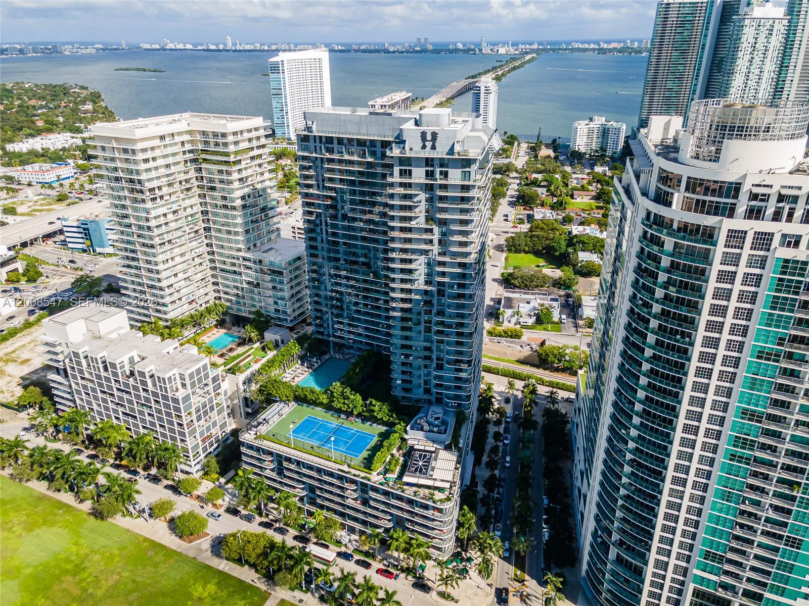 121 NE 34th St # 2810, Miami FL 33137