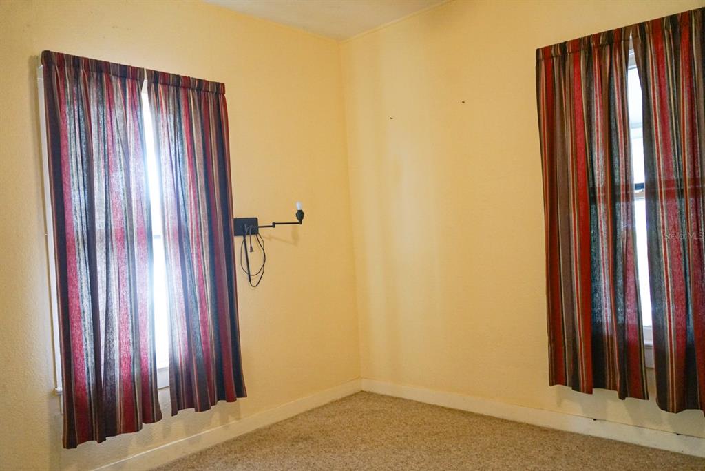 146 N HERNANDO AVENUE, ARCADIA, FL — photo 5 of 26