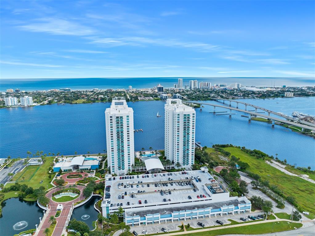 231 RIVERSIDE DRIVE UNIT 208-1