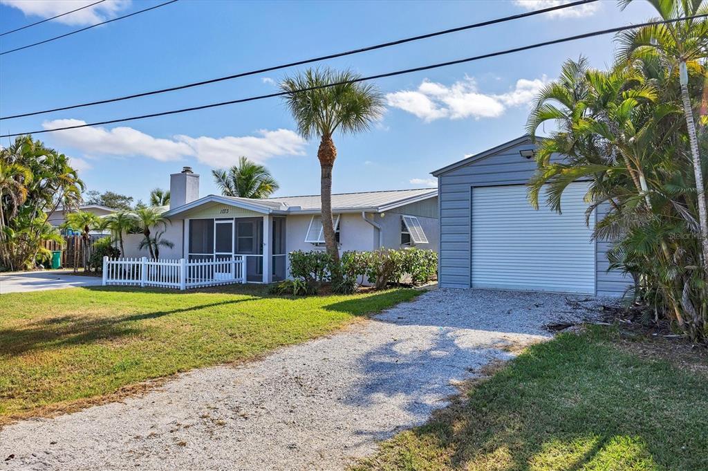 1073 ALSTON LANE