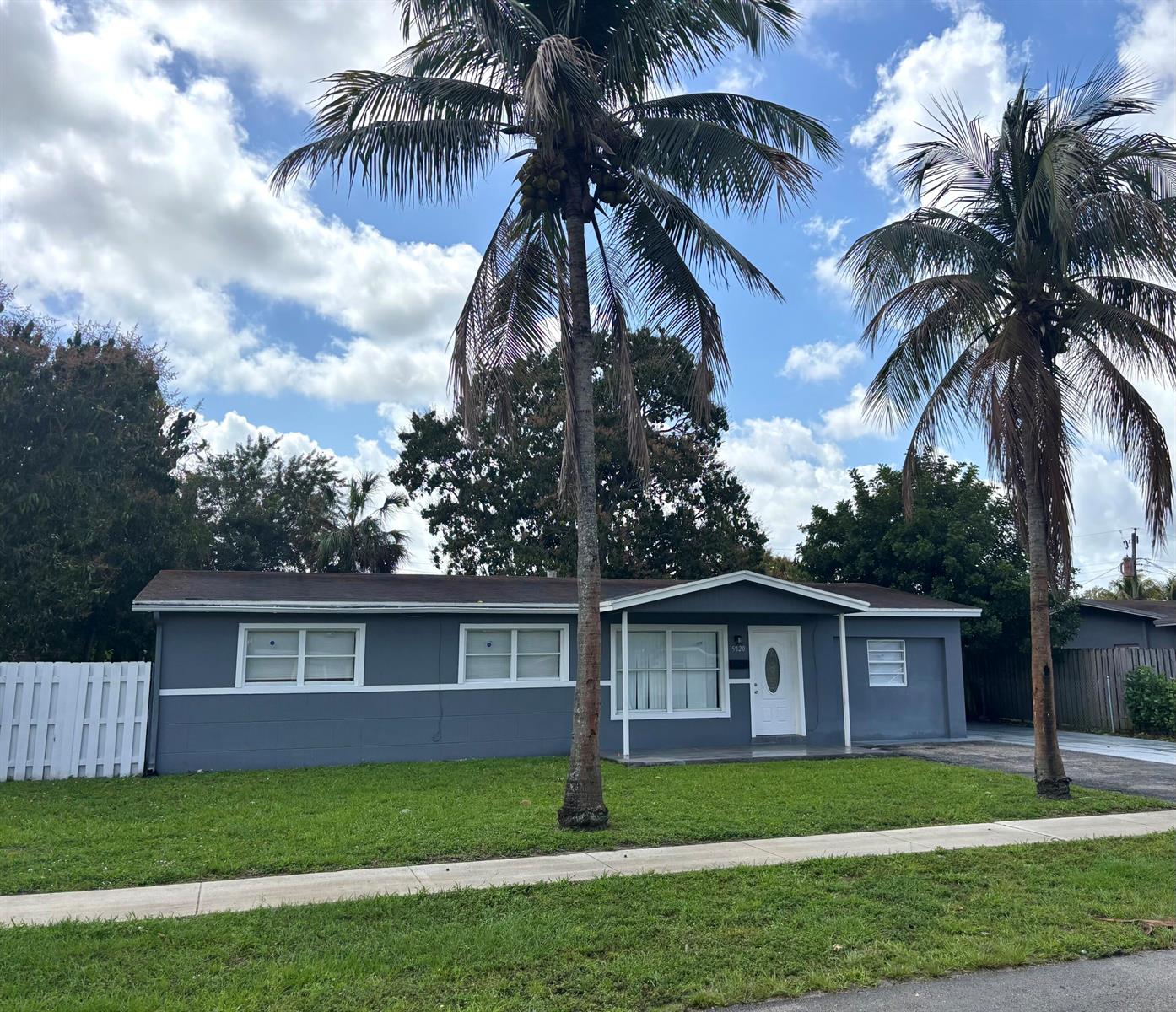 5820 NW 13th Street, Sunrise FL 33313
