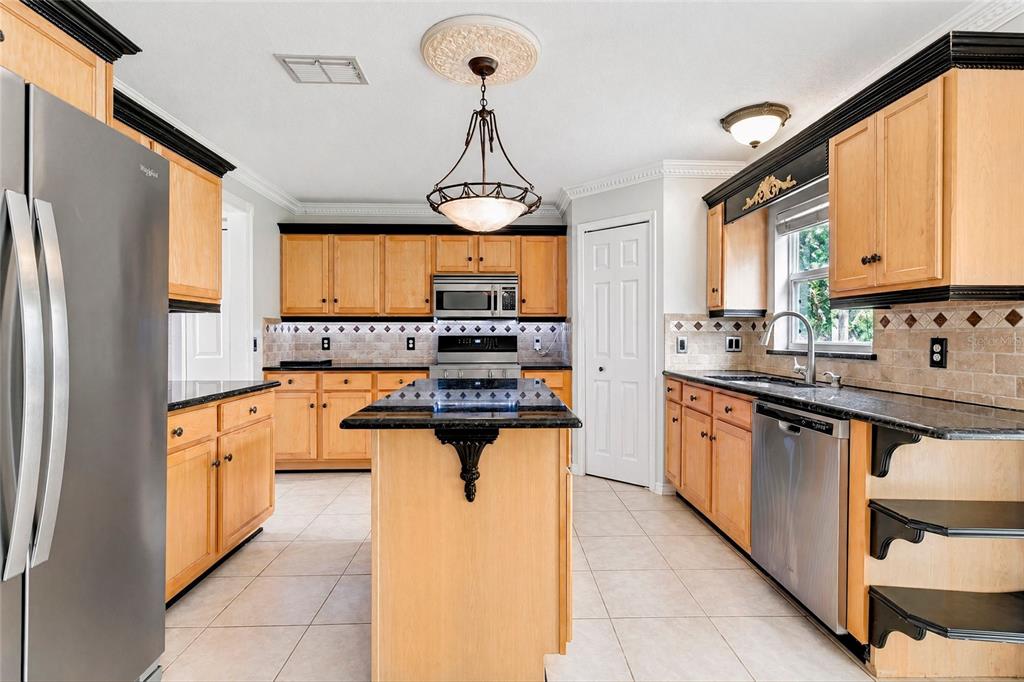 2708 ORPHA LANE, APOPKA, FL — photo 4 of 30