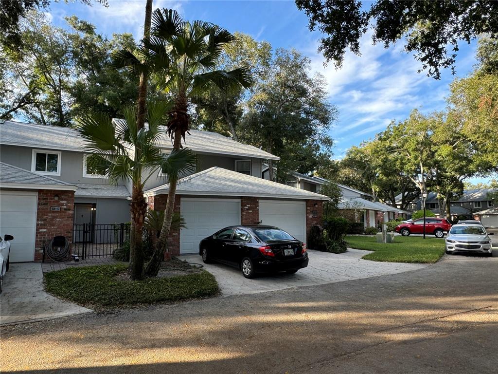 626 RED OAK CIRCLE UNIT 110