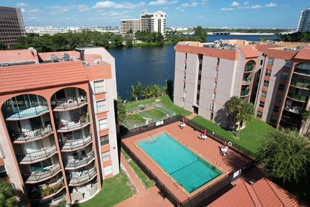 5201 NW 7th St # 507, Miami FL 33126