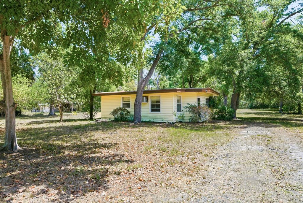 11405 OAK LANE