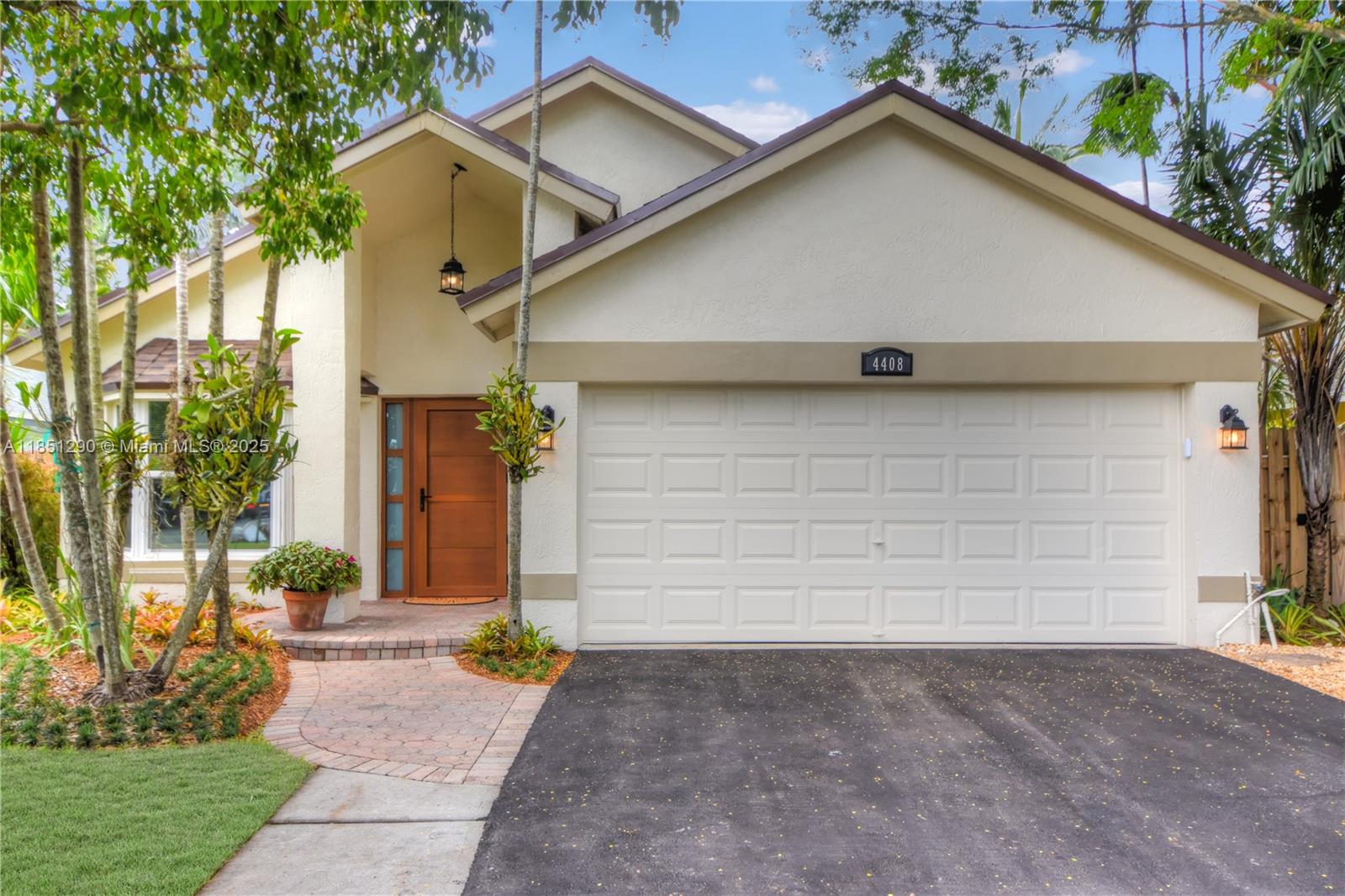 4408 NW 99th Ave, Sunrise FL 33351