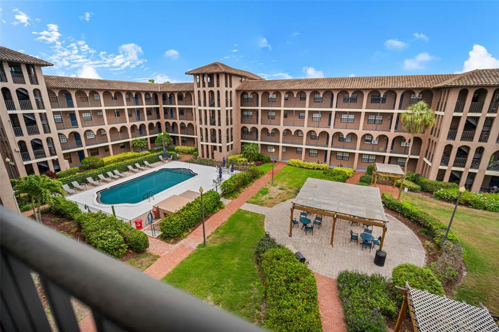 6100 GULFPORT BOULEVARD S UNIT 402