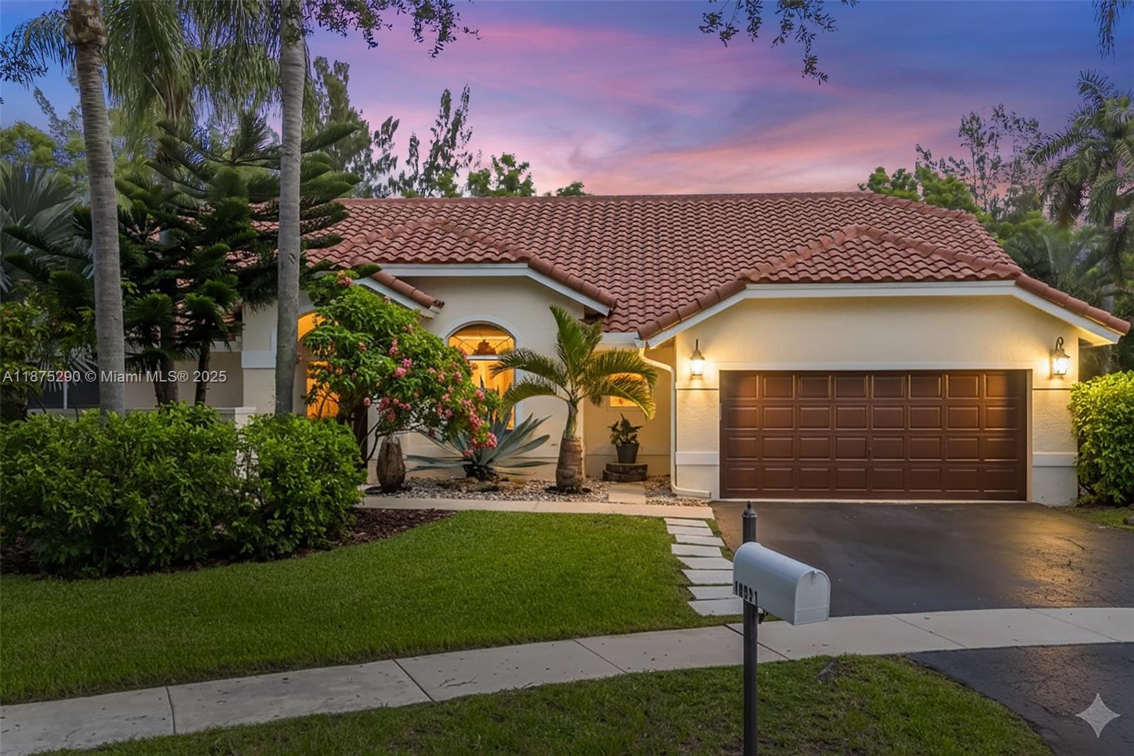 10901 NW 18th Dr, Plantation FL 33322