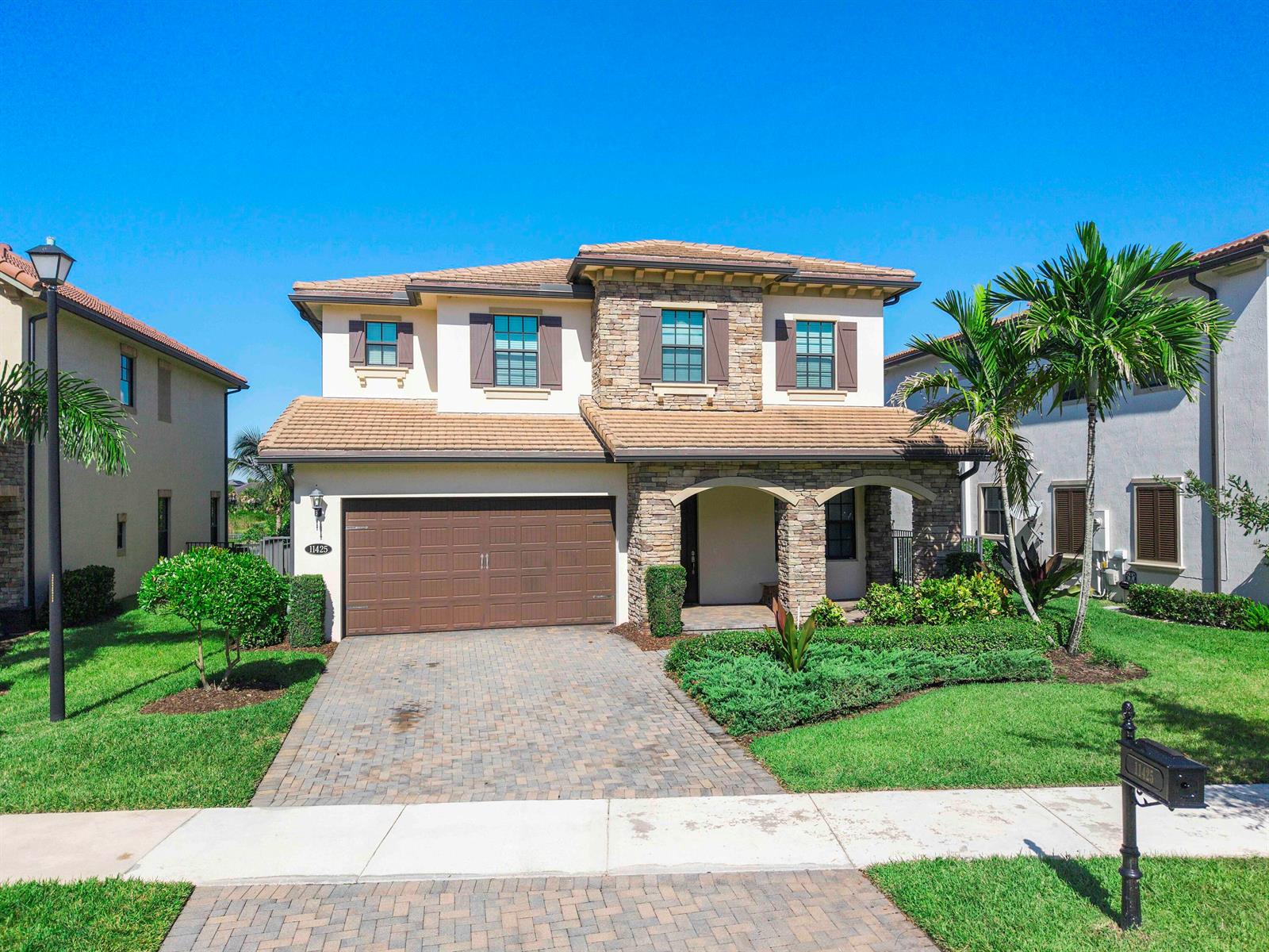 11425 Watercrest Circle E, Parkland FL 33076