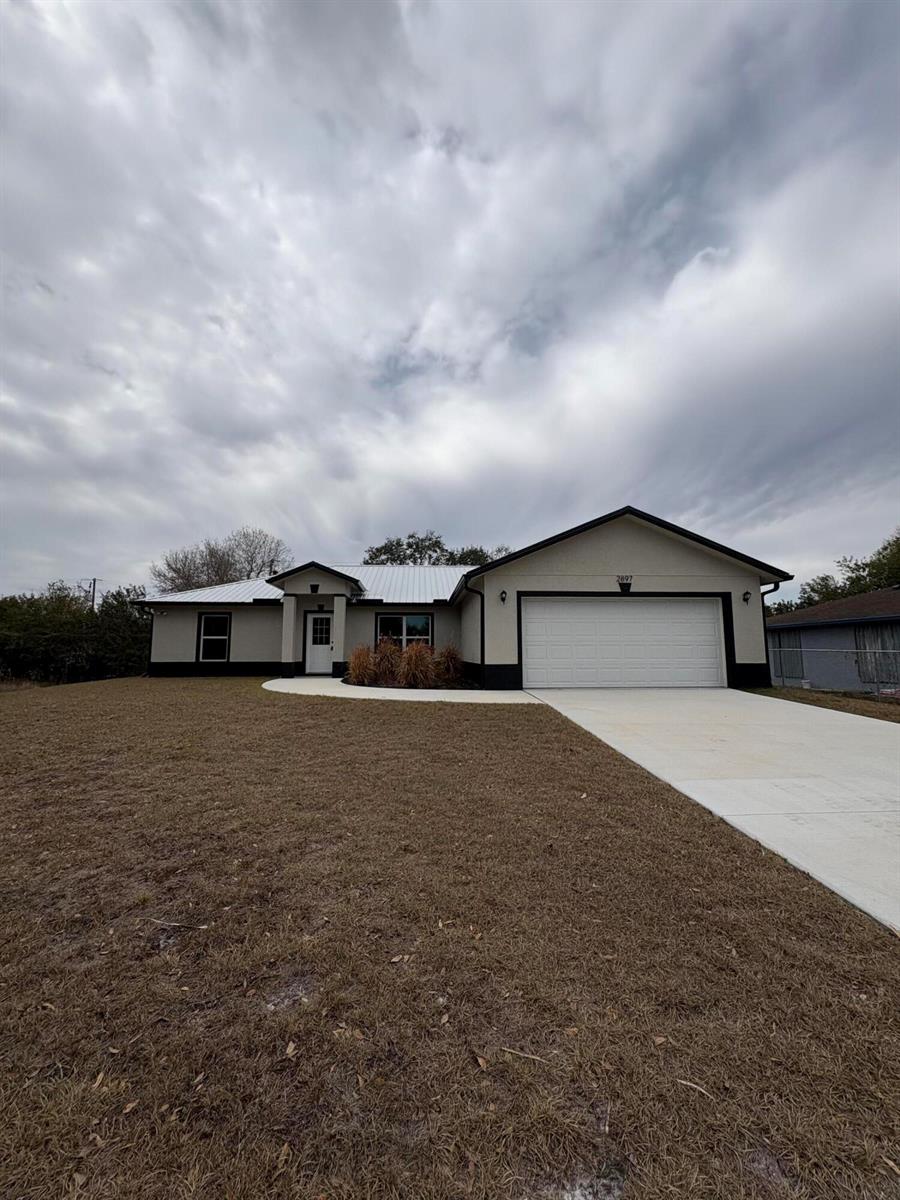 2897 NW 37th Avenue, Okeechobee FL 34972