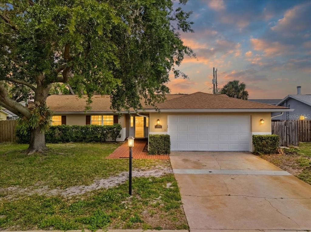 2661 APPLEWOOD DRIVE