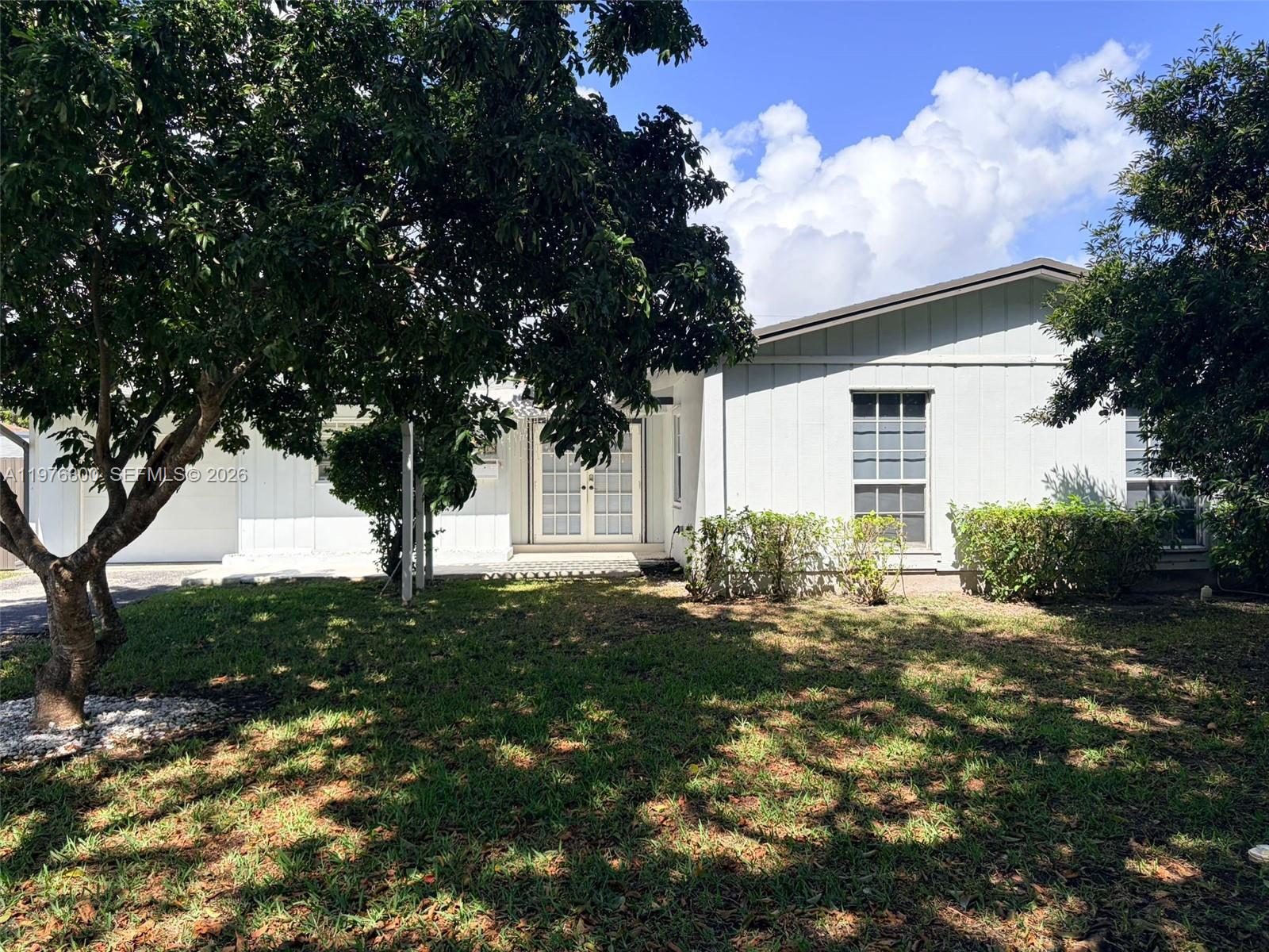 9825 SW 196 Street, Cutler Bay FL 33157