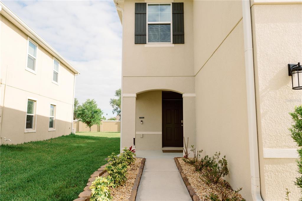 7426 TUSCAN BAY CIRCLE, WESLEY CHAPEL, FL — photo 2 of 30