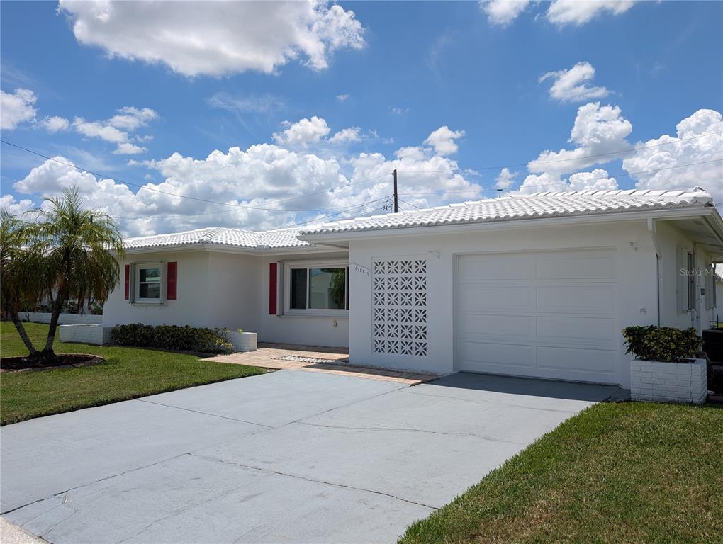 10188 45TH STREET N UNIT 2