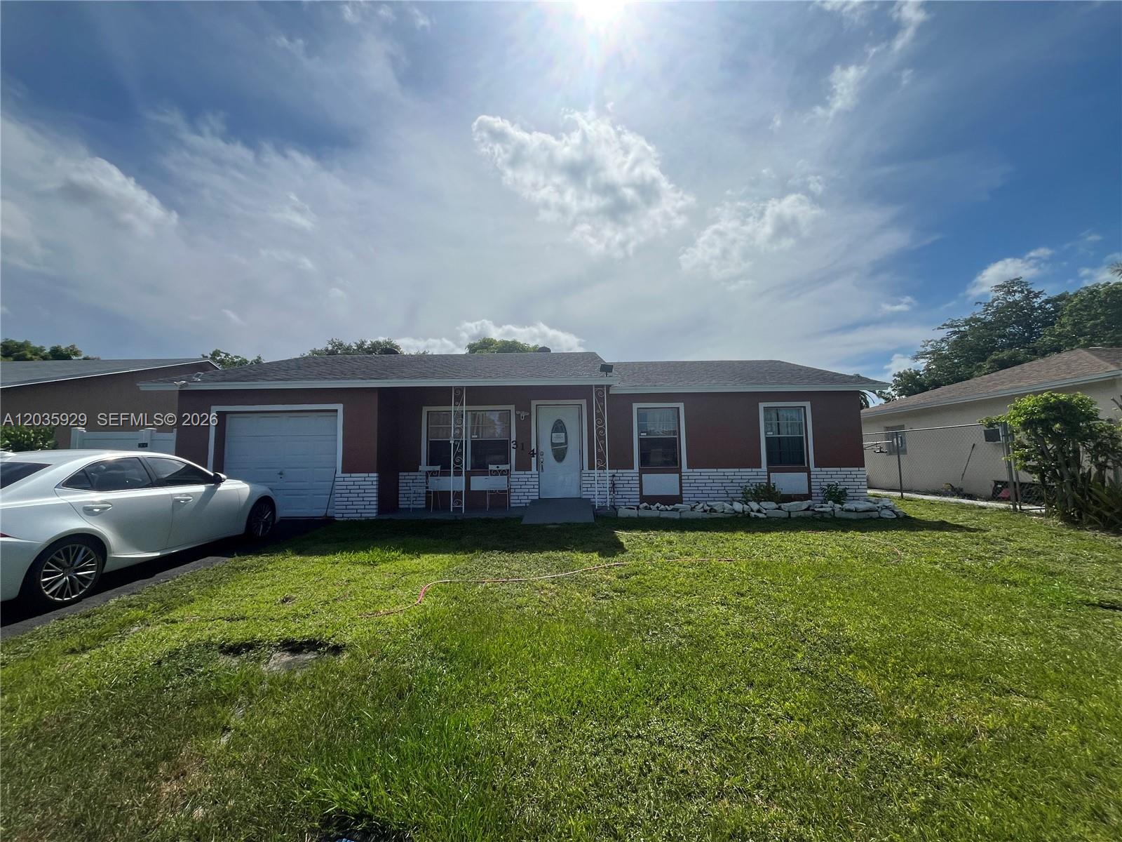 314 SW 79th Way, North Lauderdale FL 33068
