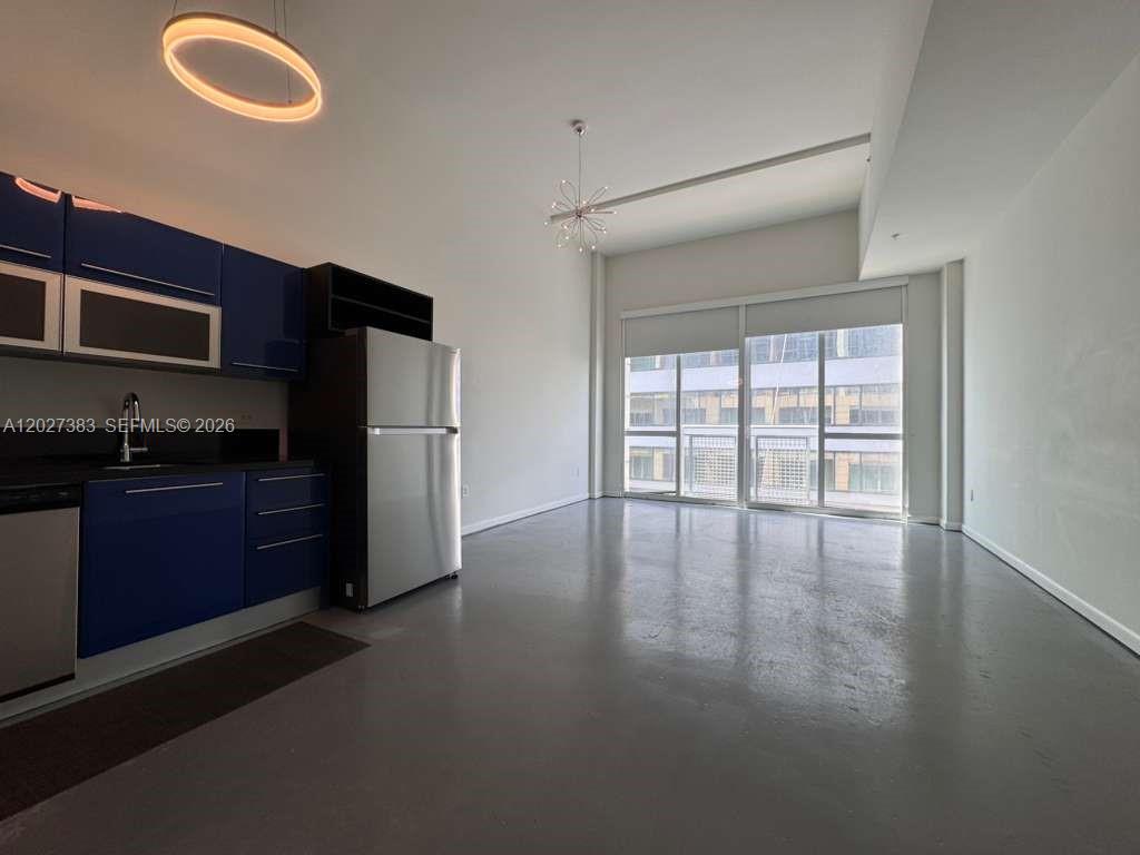 253 NE 2nd St # 324, Miami FL 33132