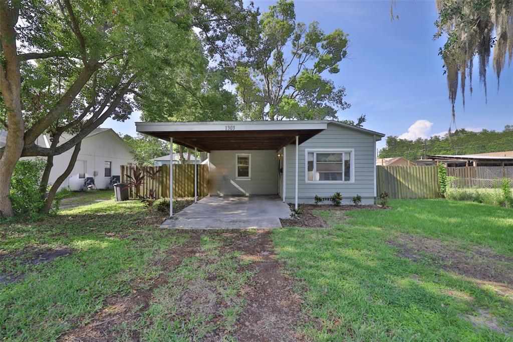 1303 E CHERRY STREET