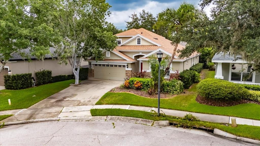 6104 GANNETWOOD PLACE
