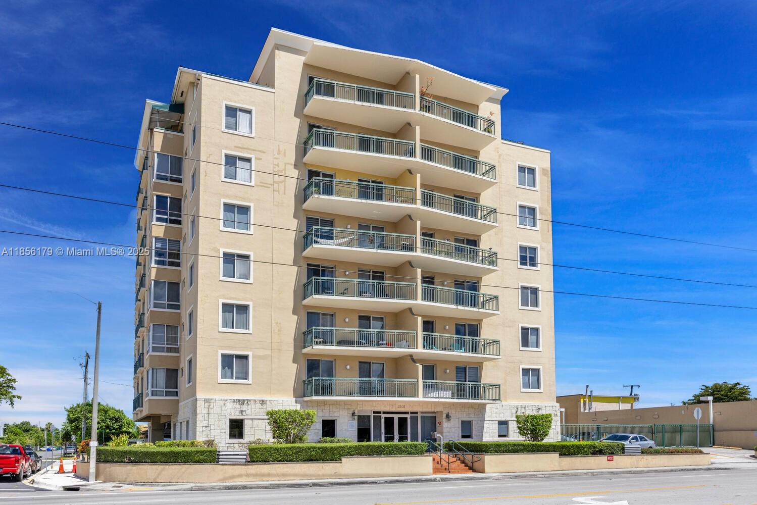 2501 Douglas Rd # 606, Miami FL 33133