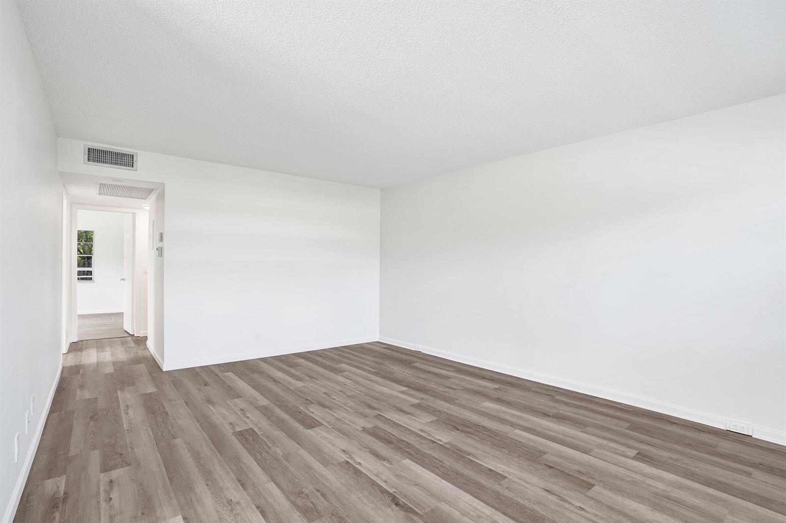 57 Dorset Drive # B, Boca Raton FL 33434