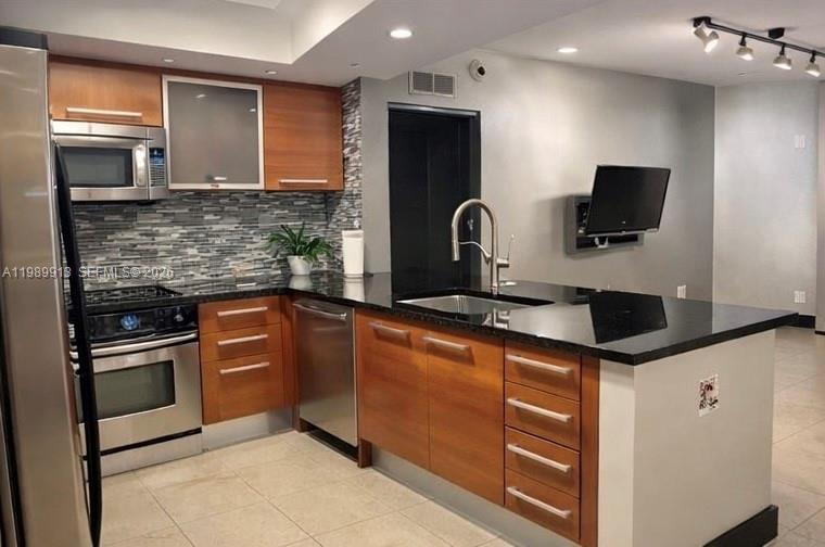 2030 S Douglas Rd # 414, Coral Gables FL 33134