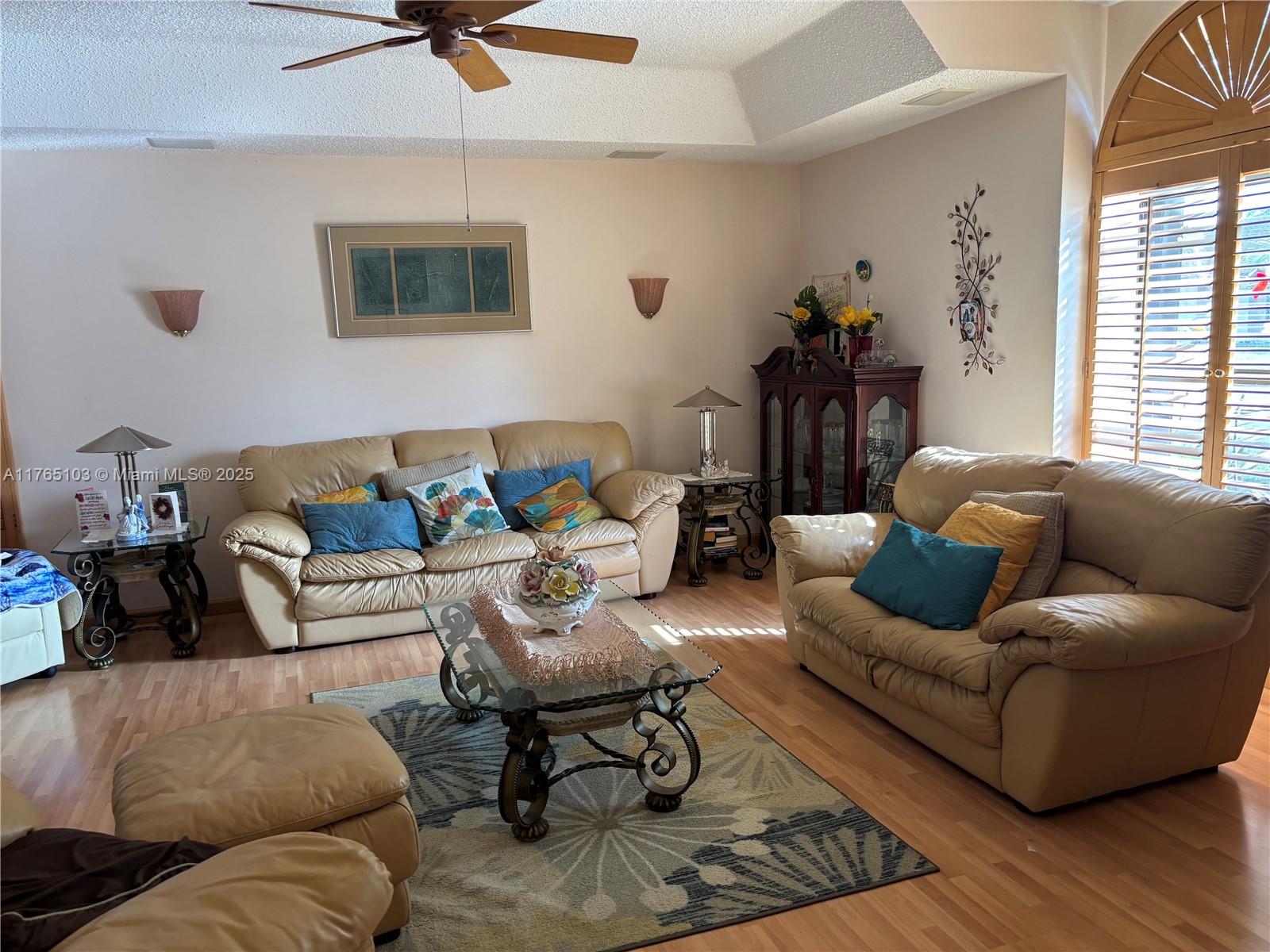 5145 NW 75th Ave, Lauderhill FL 33319