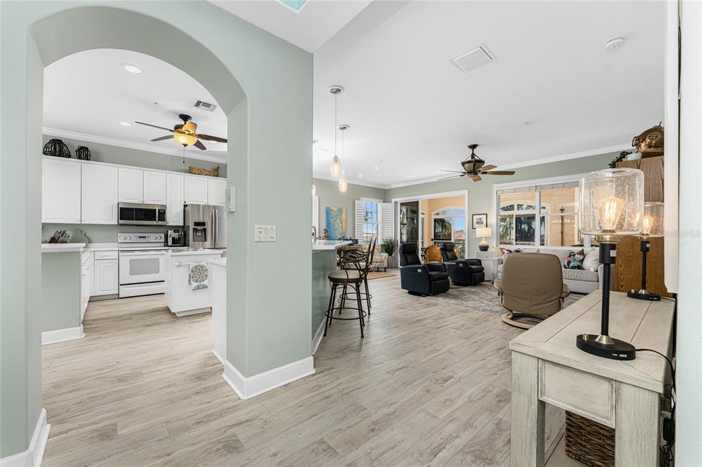 3464 SUNSET KEY CIRCLE UNIT 103, PUNTA GORDA, FL — photo 4 of 30