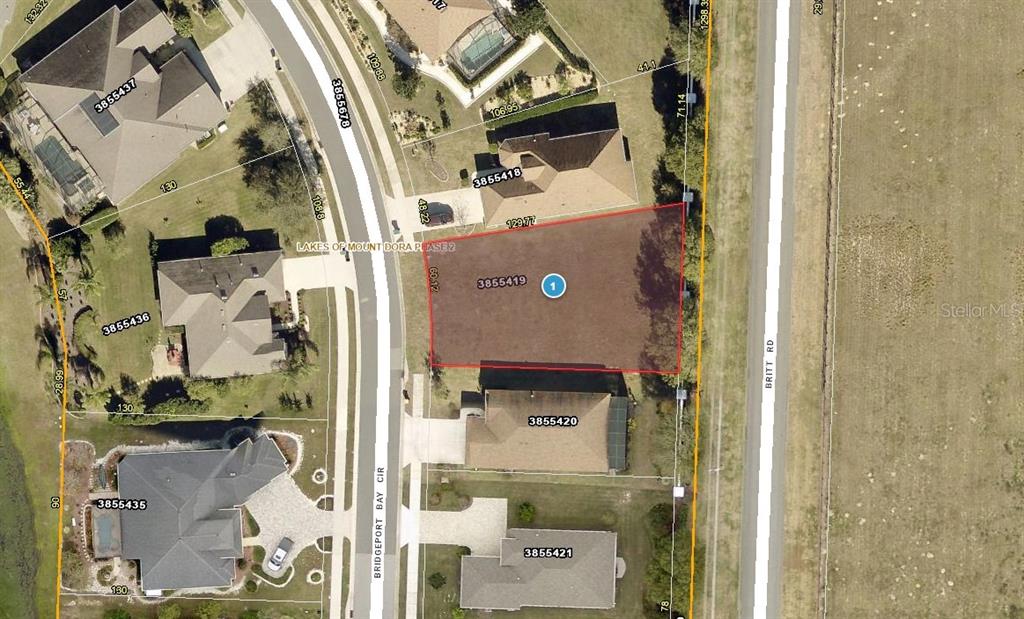 8062 BRIDGEPORT BAY CIRCLE