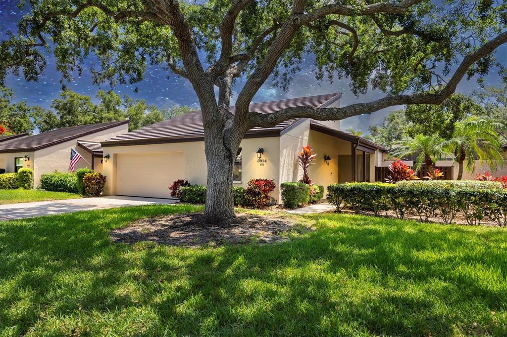 3914 GLEN OAKS MANOR DRIVE