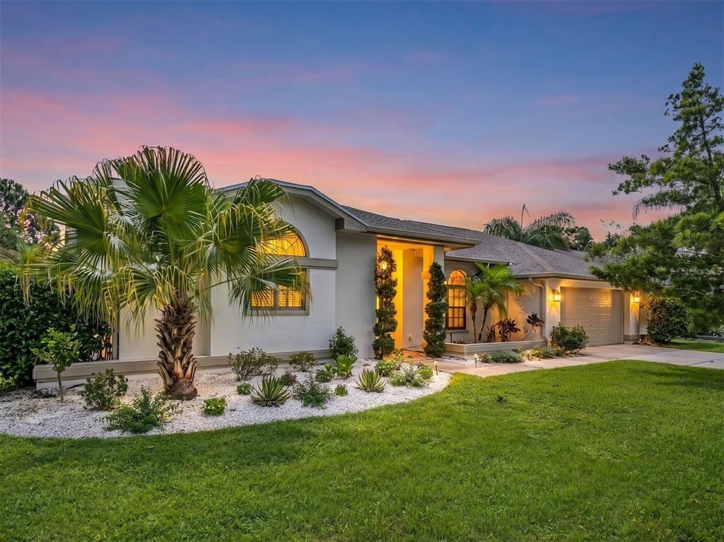 447 WHISPERING LAKES BOULEVARD