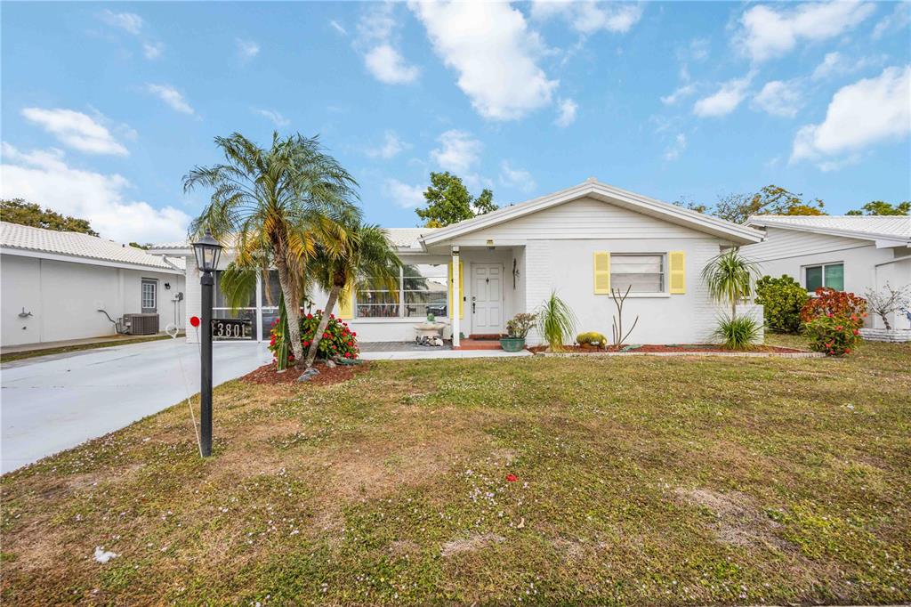3801 CHINABERRY, BRADENTON, FL — photo 2 of 30