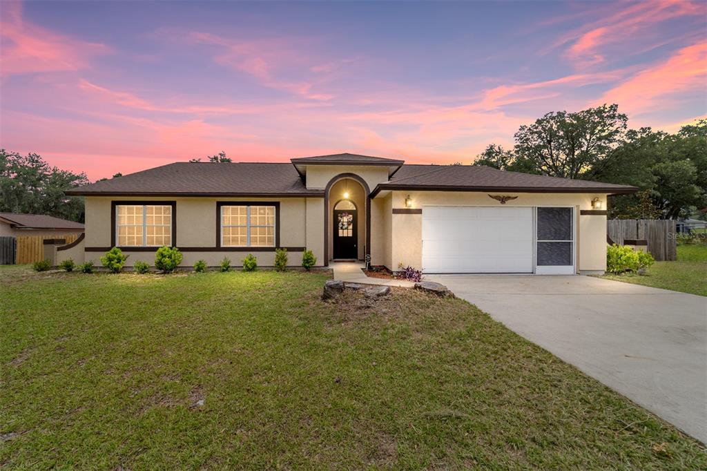 303 OAK TRACK TRAIL