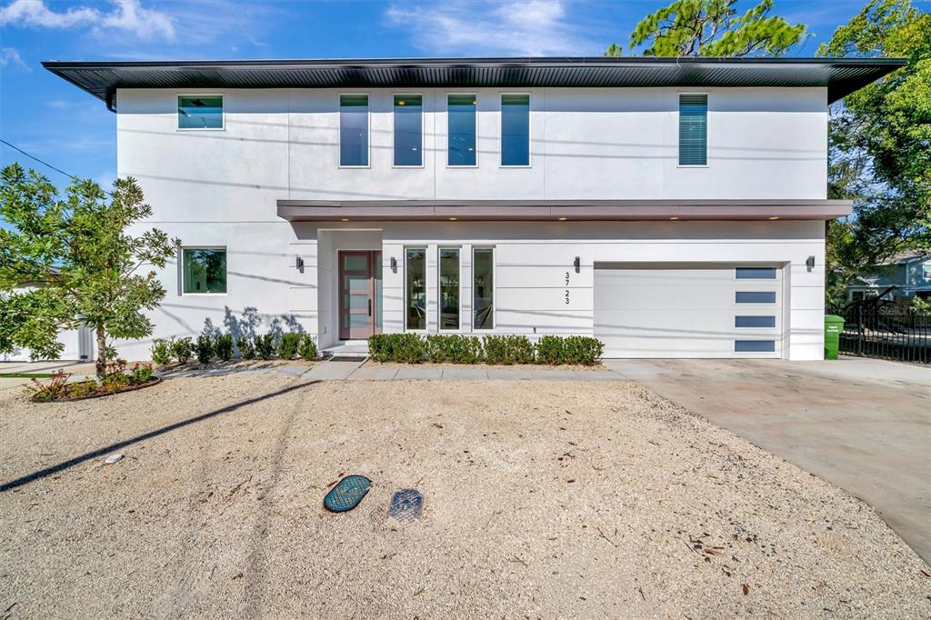 3723 NORWOOD COURT