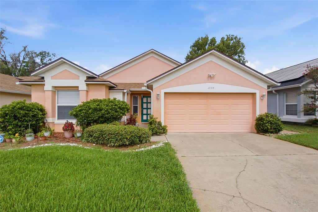 1234 LAKE BLUE CIRCLE