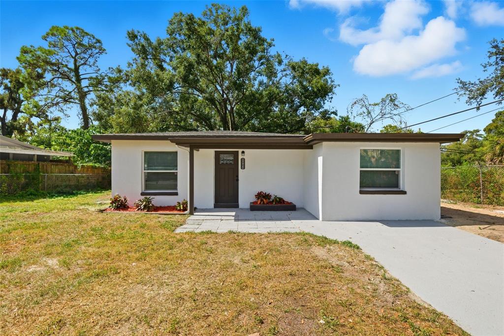8904 TUPELO DRIVE