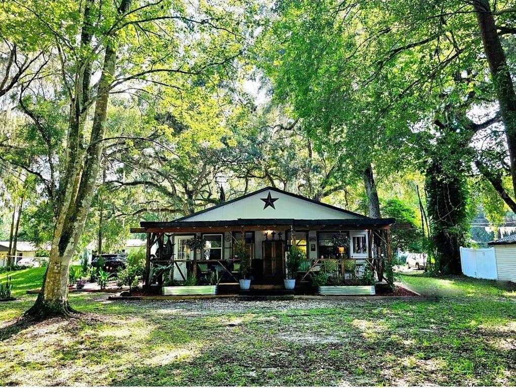 353 N ROBIN HOOD ROAD