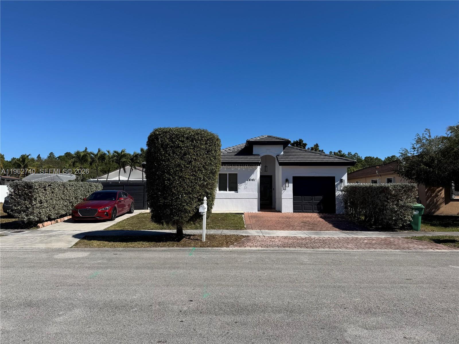 18161 SW 142nd Pl, Miami FL 33177